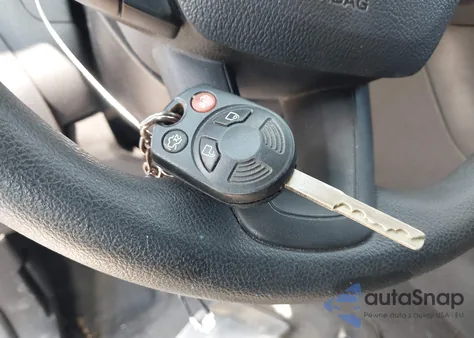 2016 Ford Focus Se z USA, uszkodzony, nr VIN 1FADP3K21GL288820